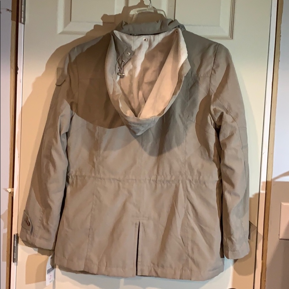 NEW rain jacket - Picture 2 of 5